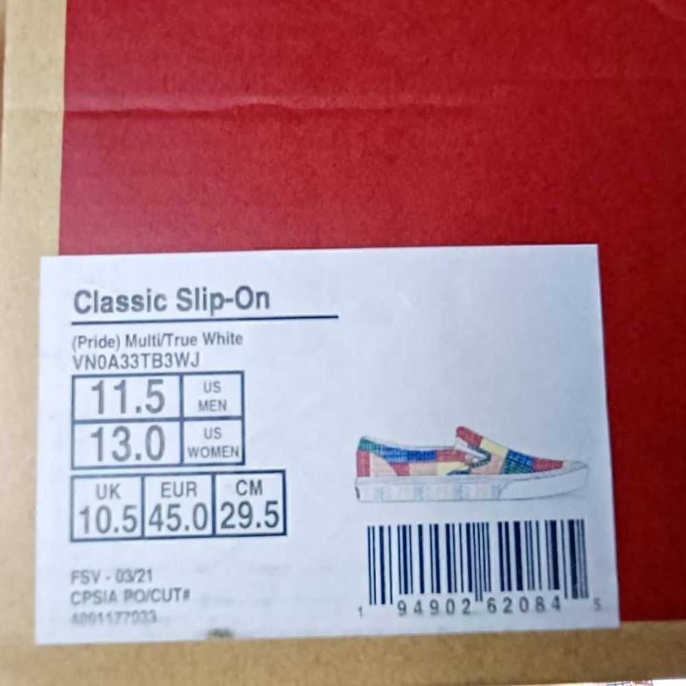 Vans NWT Unisex Pride Classic Slip-On Multicolor Sneakers Size M 11.5 W 13 - Picture 7 of 7